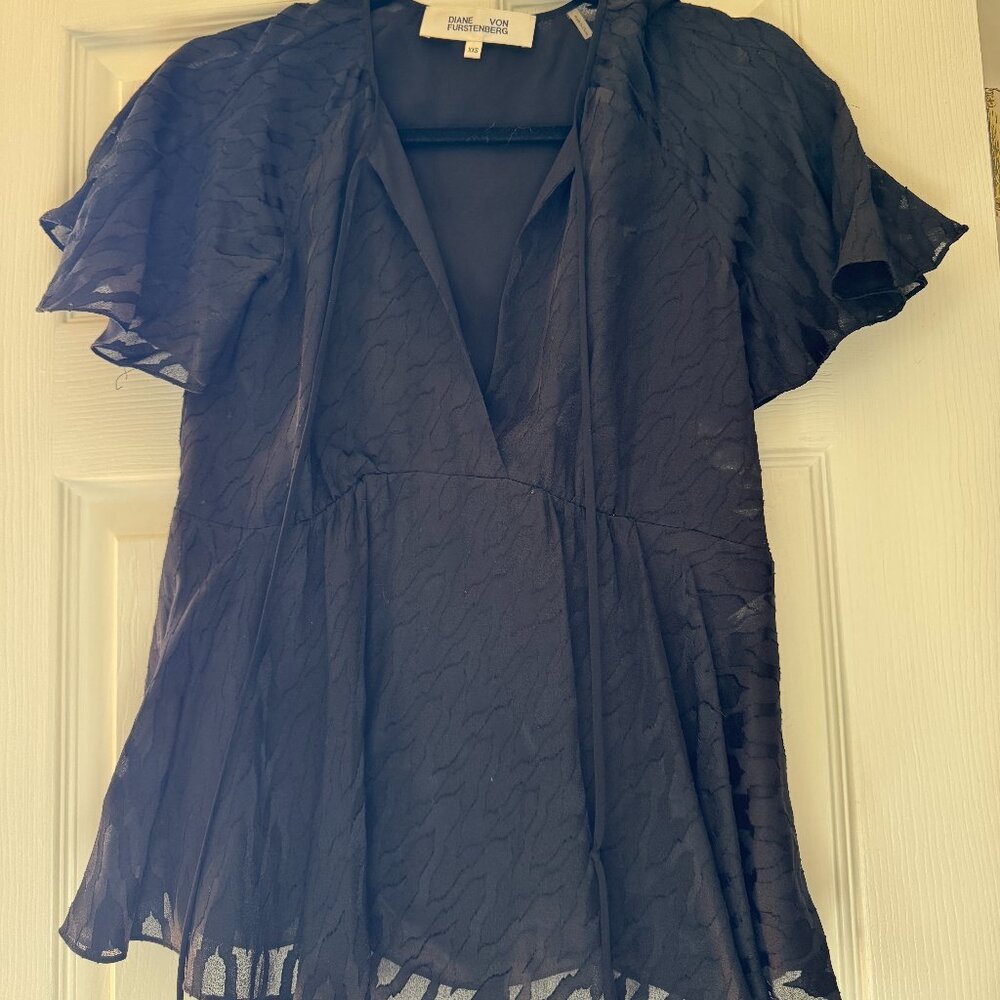 Diane Von Furstenberg Blouse (Size XXS) Black